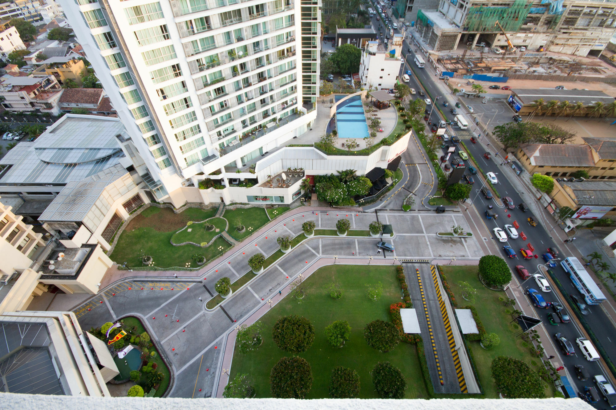 Apartamento Crescat Residencies Colombo Exterior foto