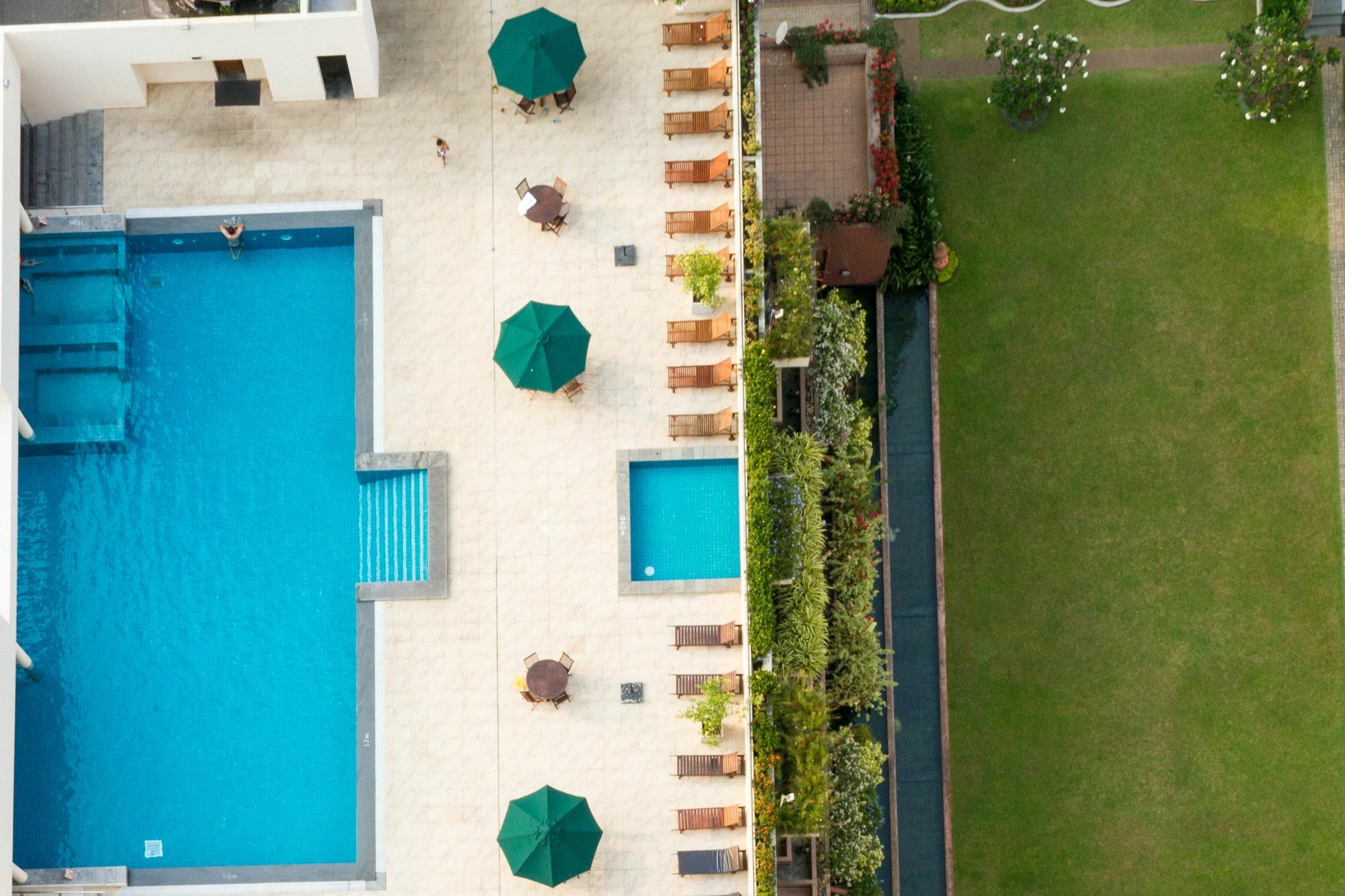 Apartamento Crescat Residencies Colombo Exterior foto