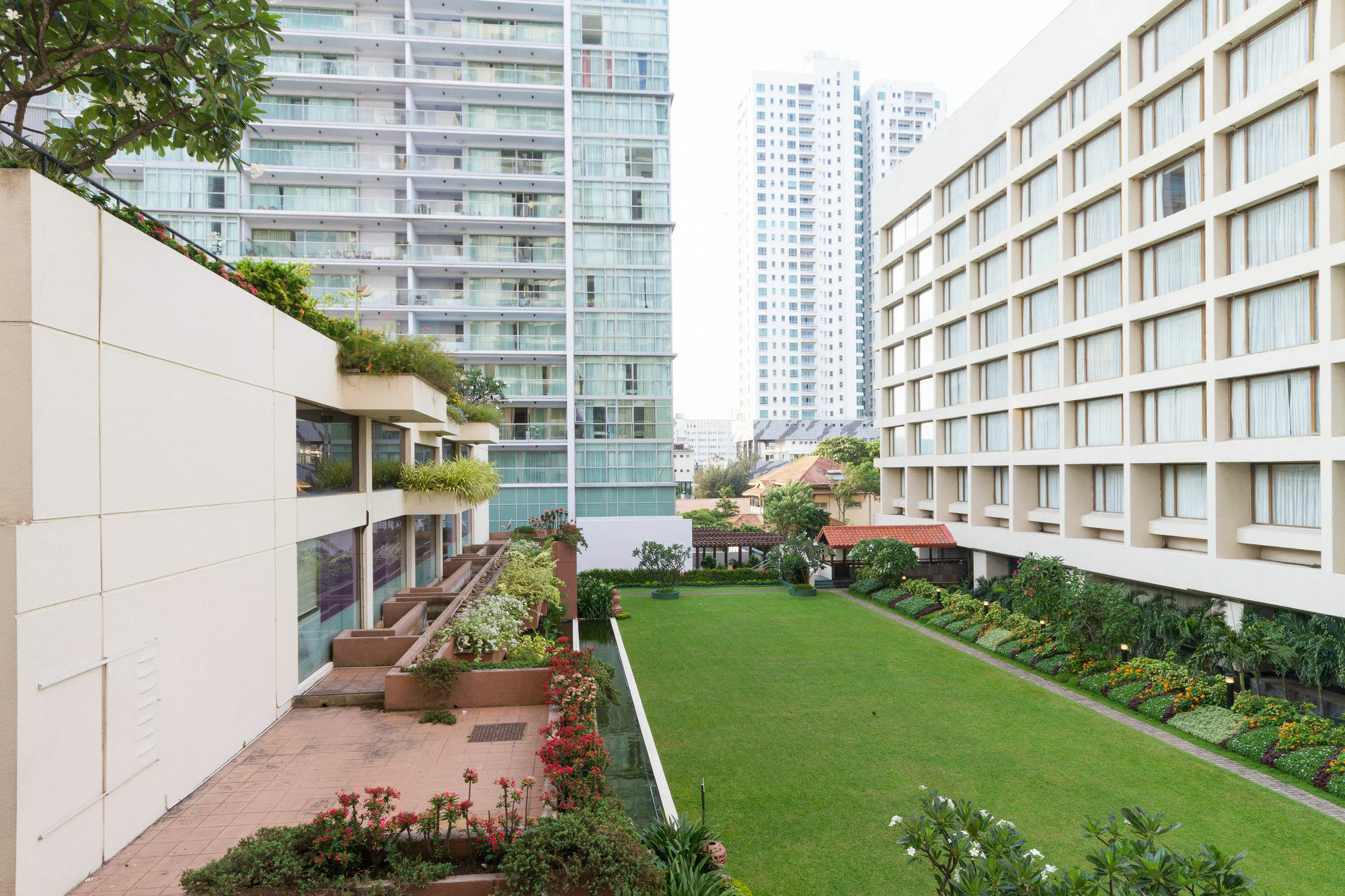 Apartamento Crescat Residencies Colombo Exterior foto