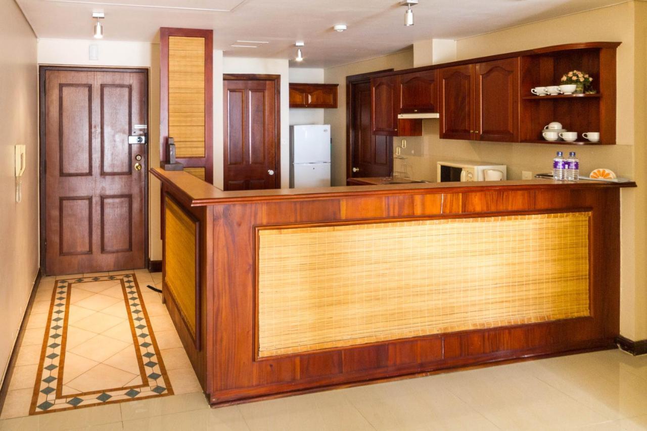 Apartamento Crescat Residencies Colombo Exterior foto